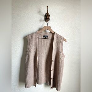 Quince Beige Cashmere Sleeveless Sweater Vest